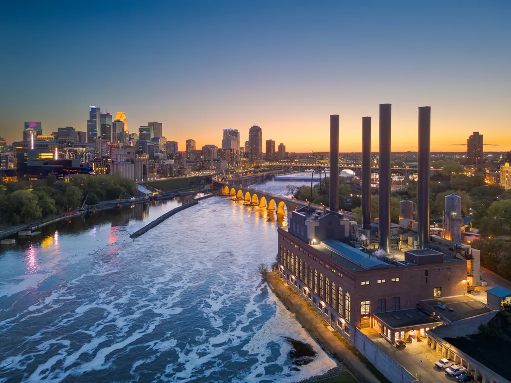 Minneapolis, Minnesota City Skyline